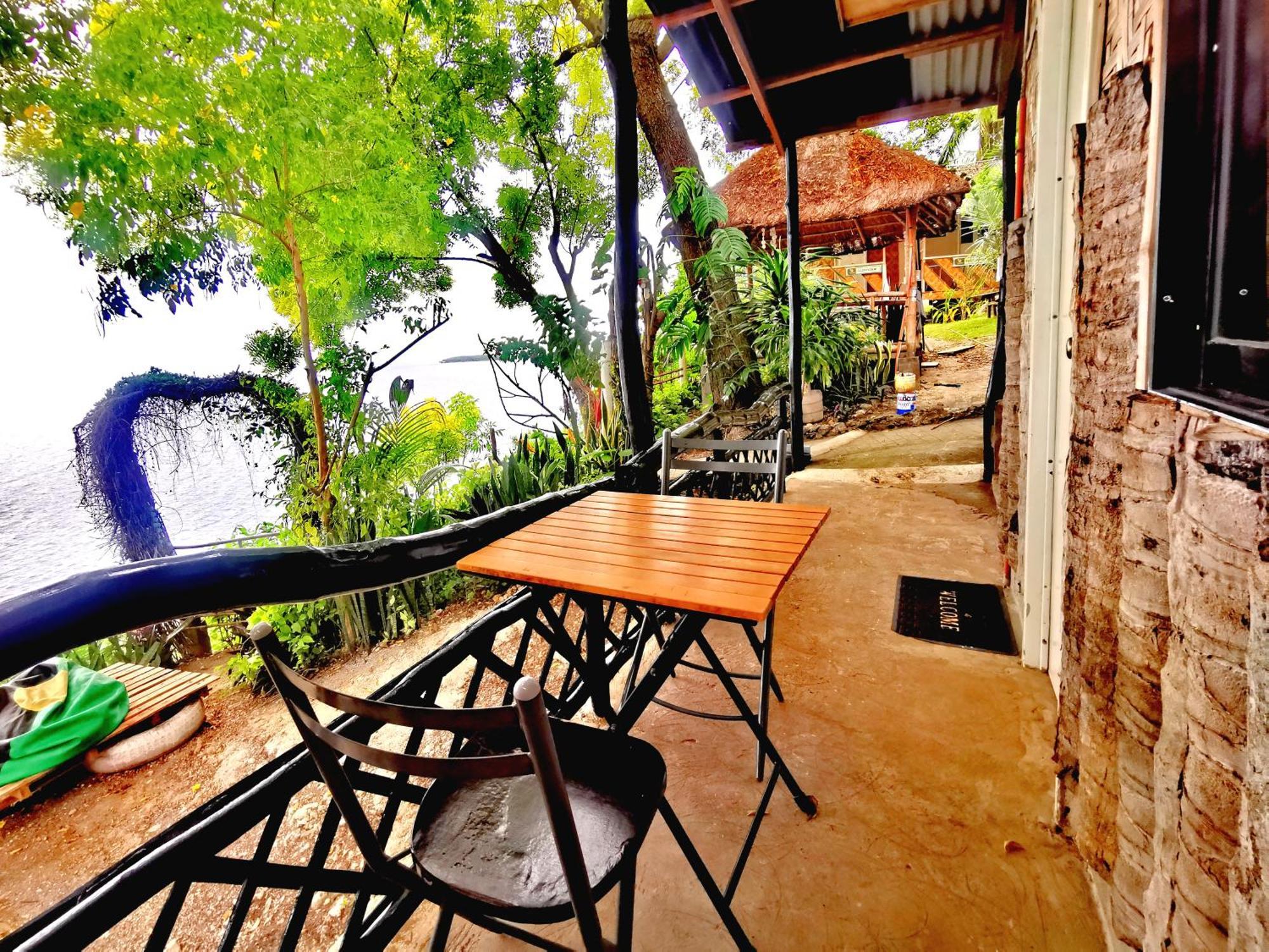 Stay N Save B&B Oslob Buitenkant foto